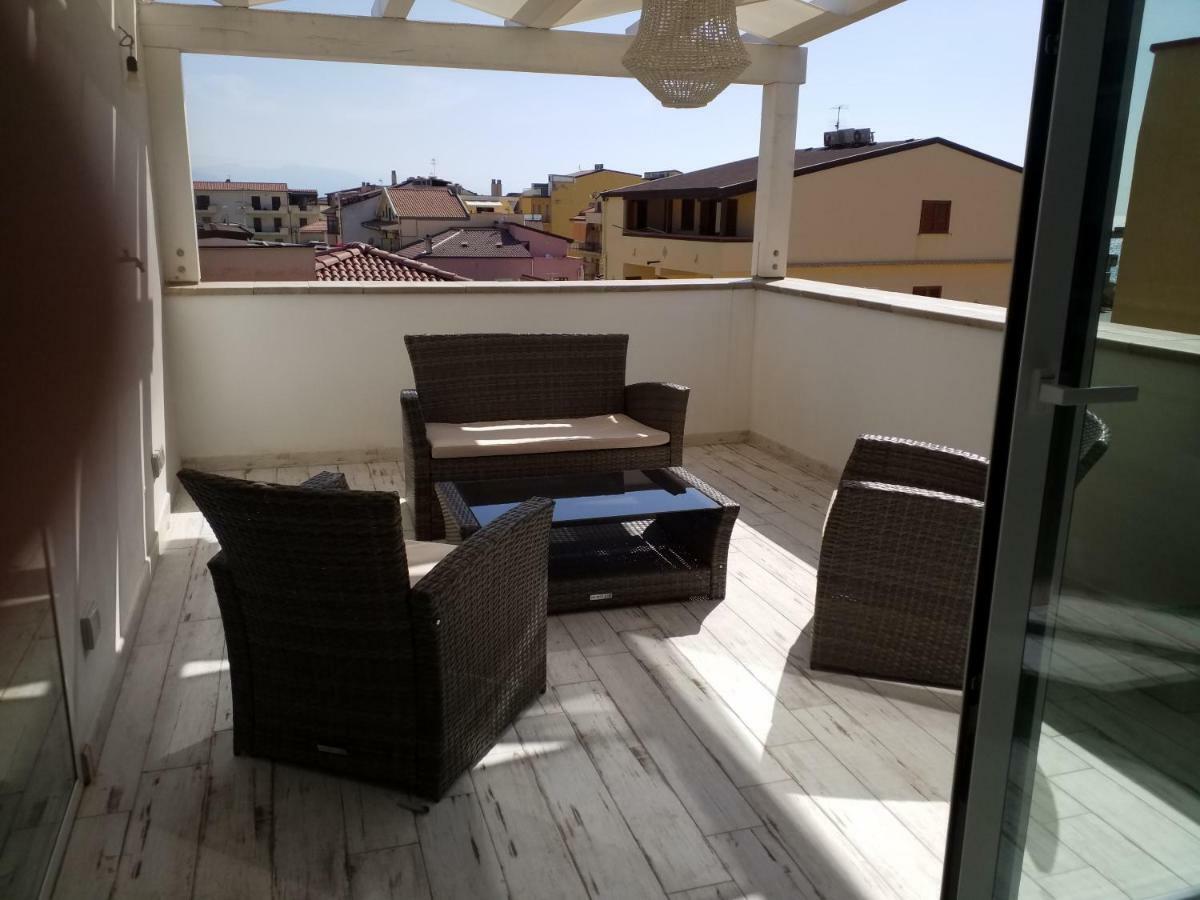 Mediterranean Apartments Capo dʼOrlando Zewnętrze zdjęcie